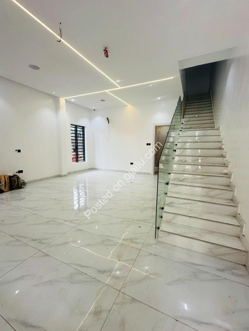Ikeja GRA: 5-Bed + Pool in Prime Estate