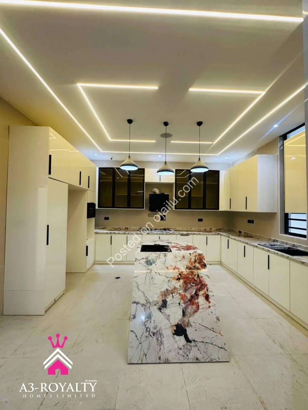 5-Bed Dream Home W/ Pool & Smart Finishes