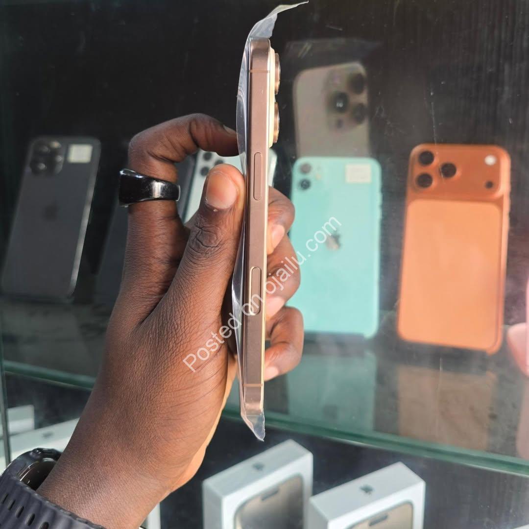 Exclusive iPhone 16 Pro 256GB – Premium Power, Price Slashed!