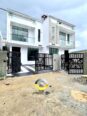 Dive into Serenity: 4-Bed Duplex with Pool