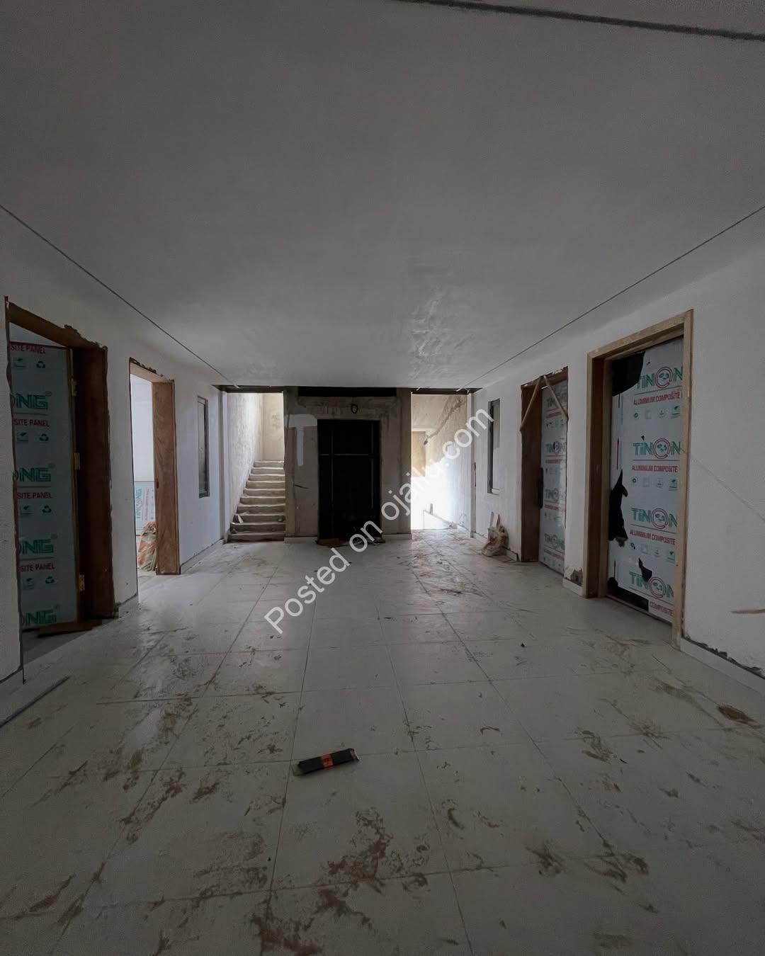 Modern 2-Bed En-Suite Apartment in Orchid Lagos