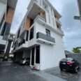Sophisticated 4-Bed Terrace Duplex in Chevron