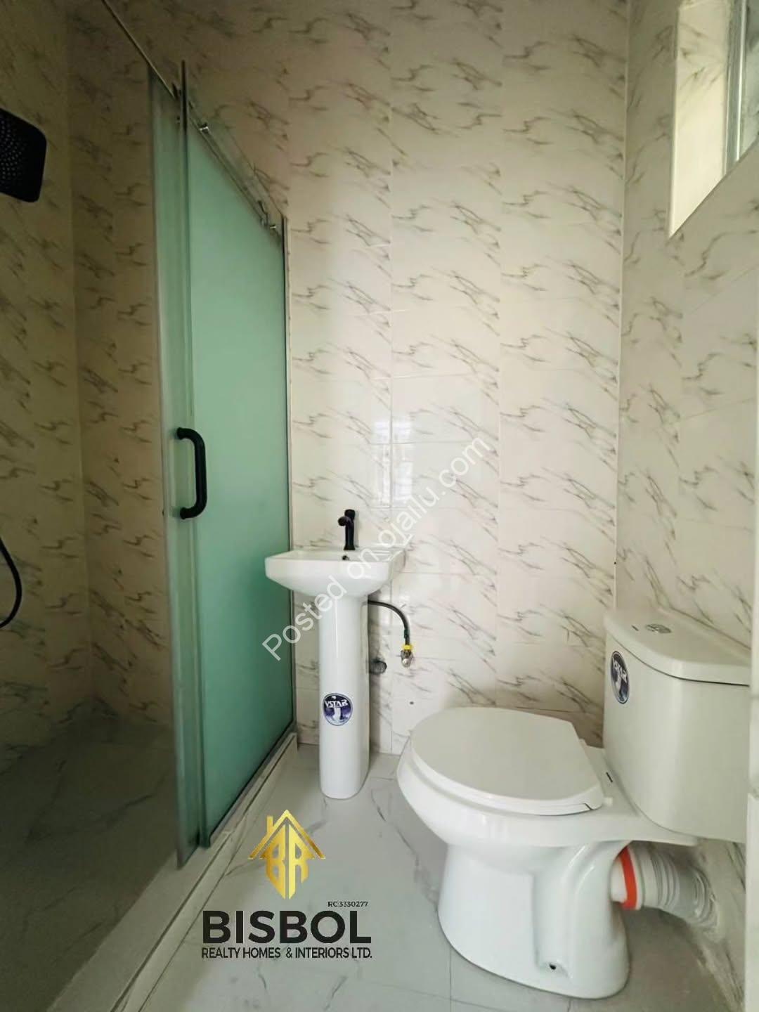 Move-in Ready! 4-Bed Semi-Detached Duplex, Ajah