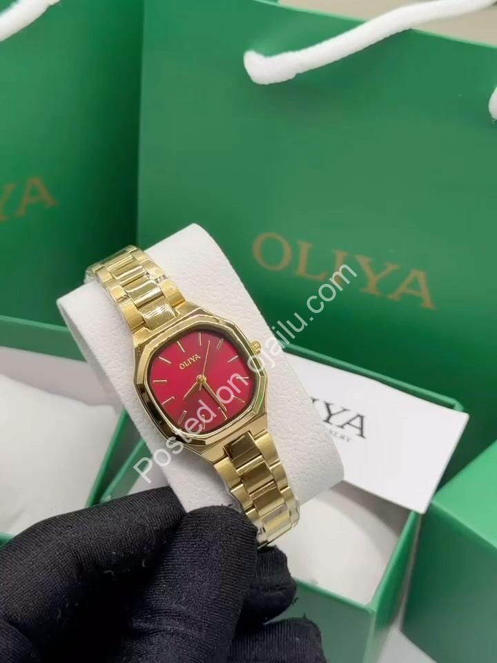 Elevate Your Style with OLIYA – Luxury Female Watch + Gift Box!