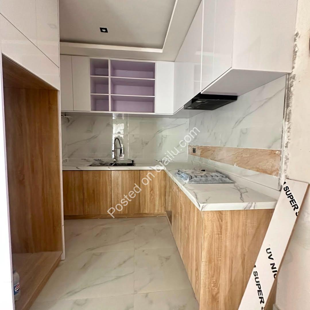 Brand New 2BR + BQ in Prime Lekki Phase 1