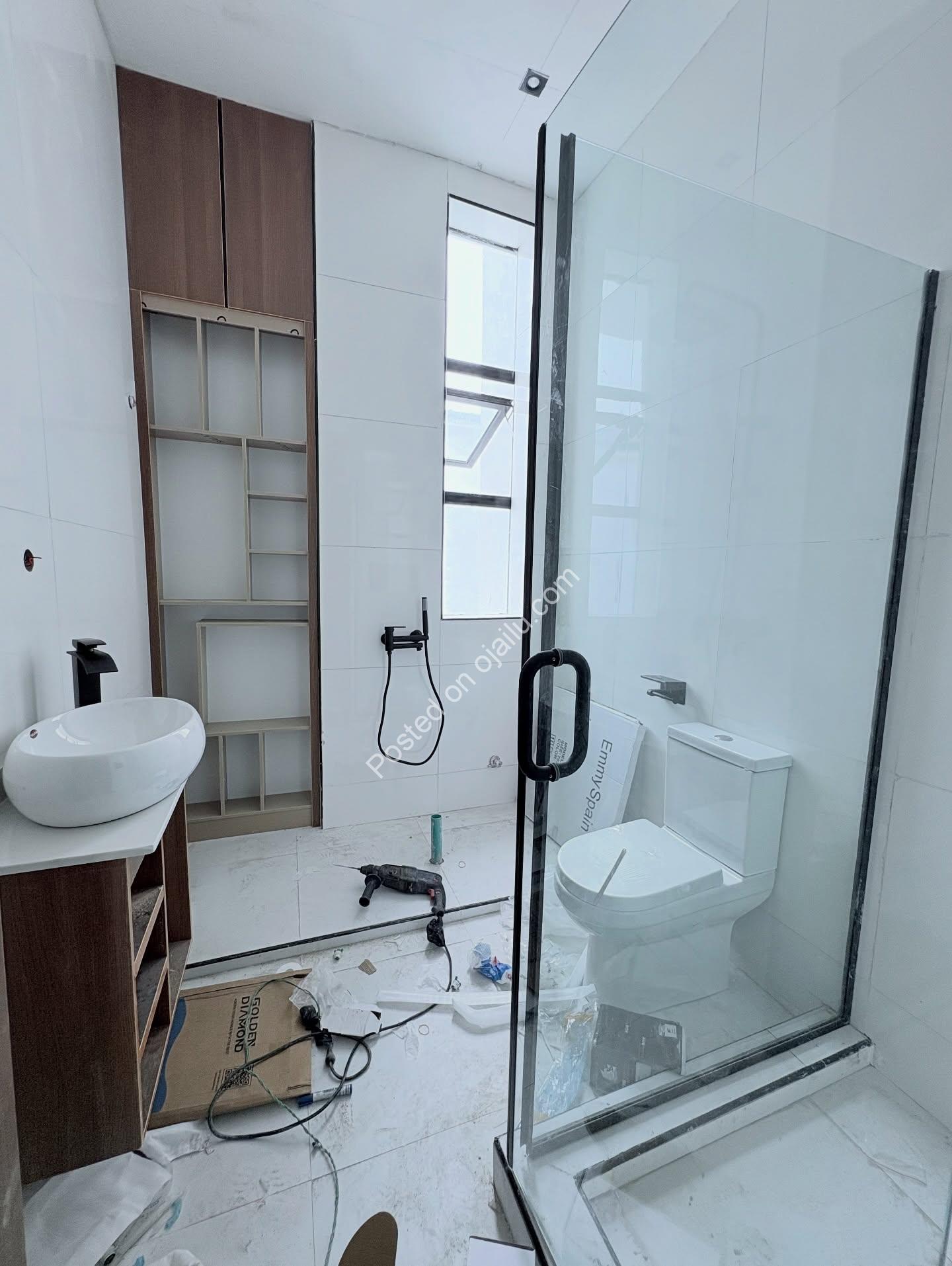 Move-In Ready: Brand New 4-Bed Duplex in Ikota