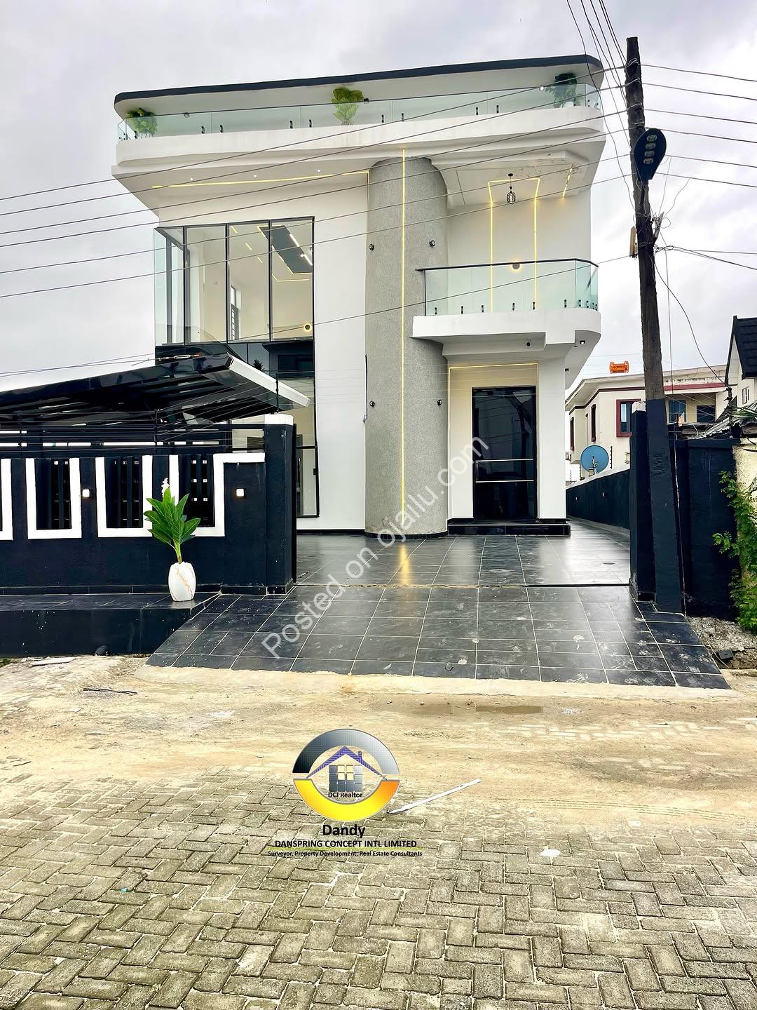 Swim, Sweat & Shine in This 5-Bed Sangotedo Duplex