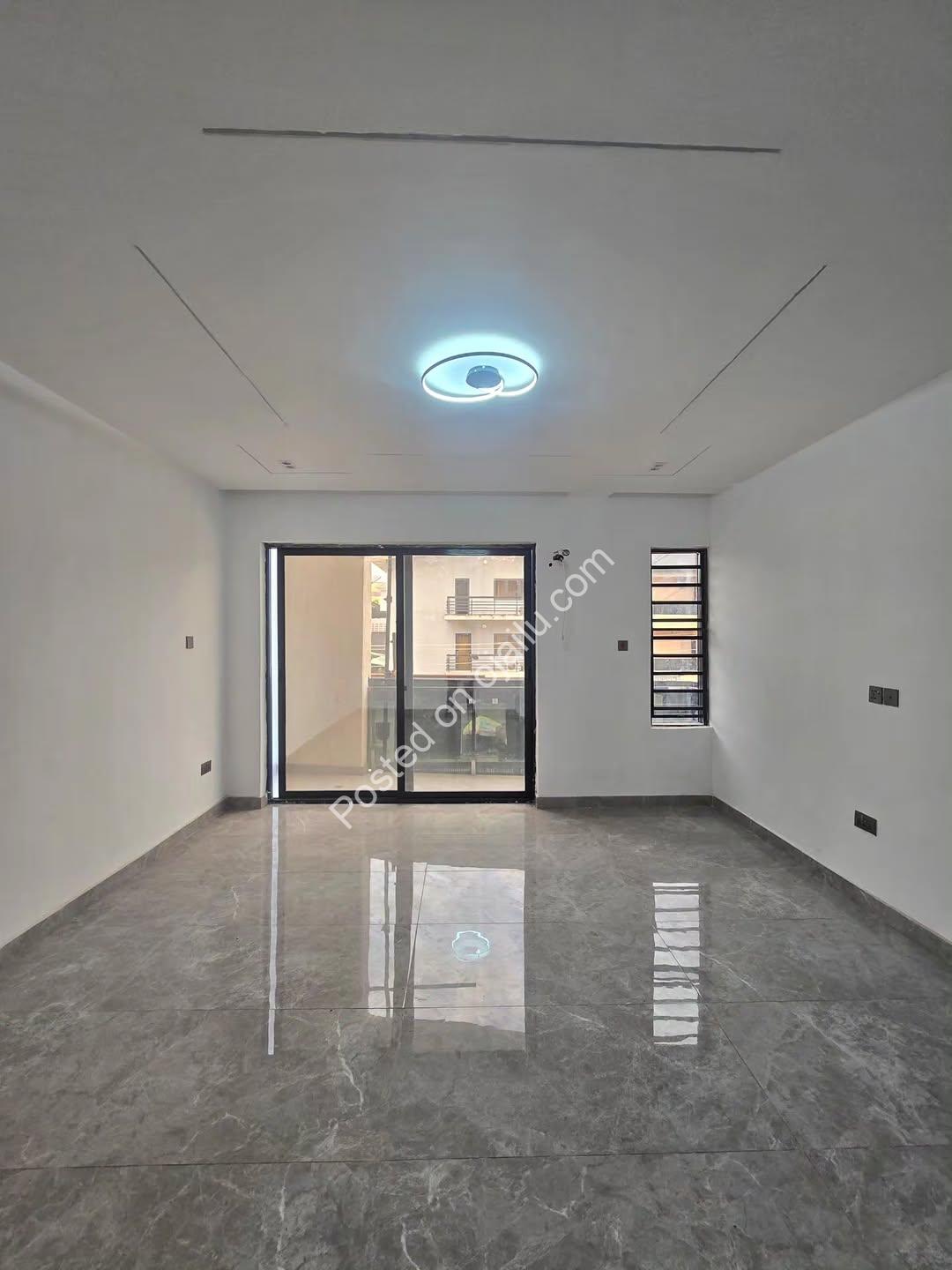 2-Bed Masterpiece: Ensuite Luxury in Yaba