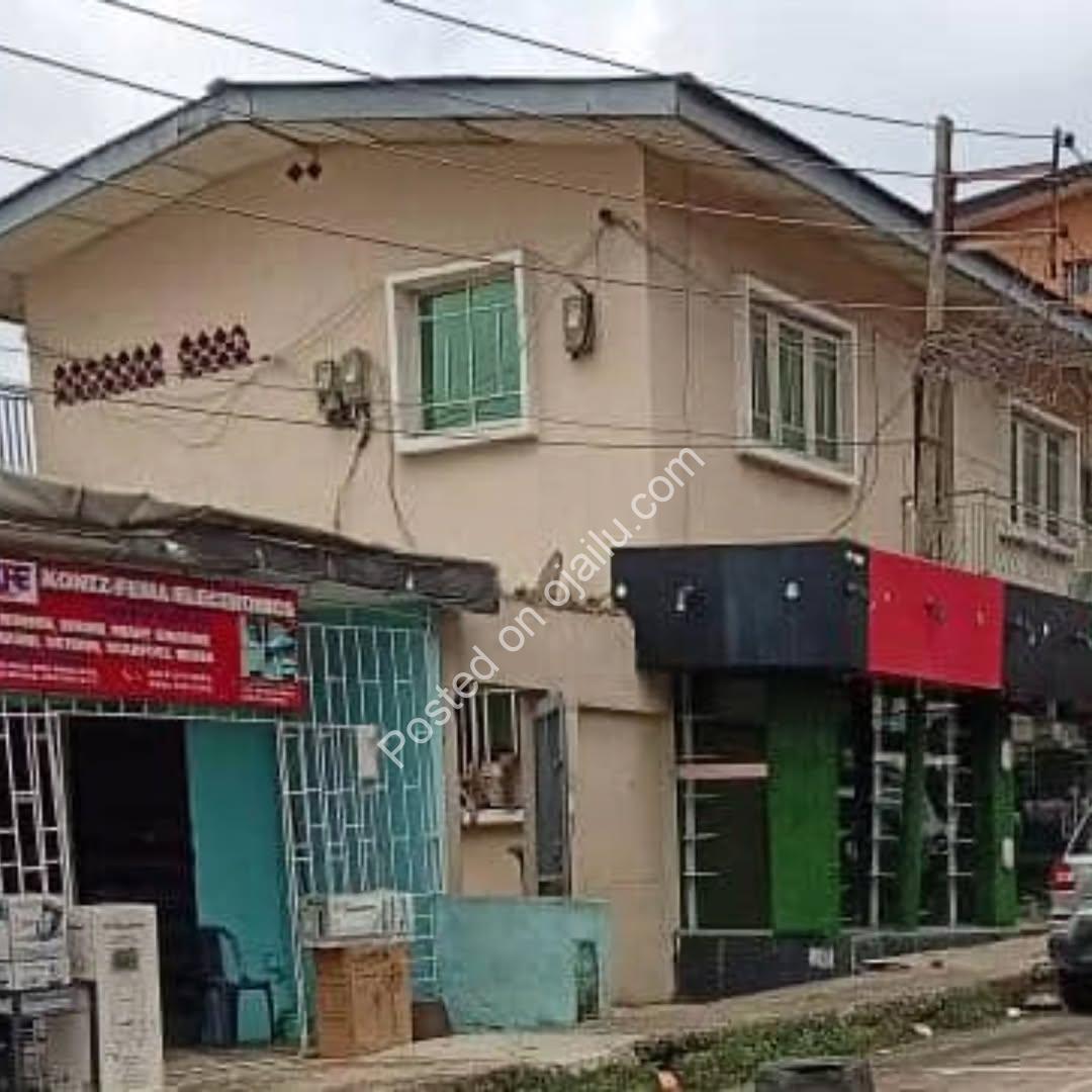 4 Income Units + Shops in Prime Ojota