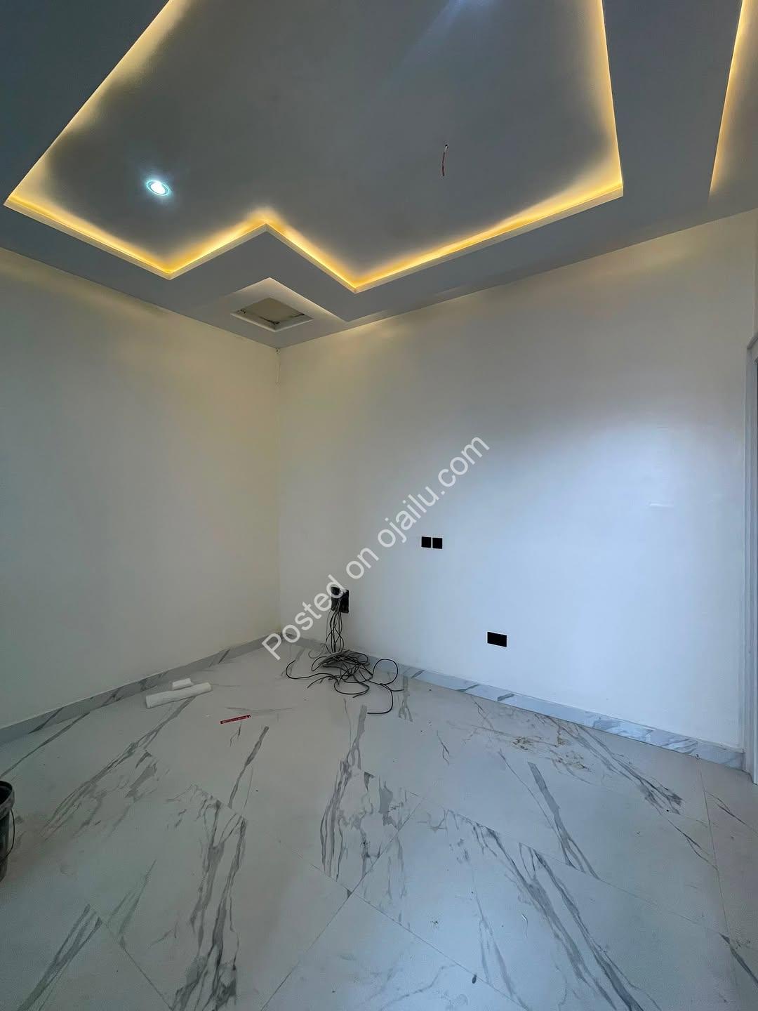 Ikate 4-Bed Terrace Duplex: Flawless Finishes & Prime Address