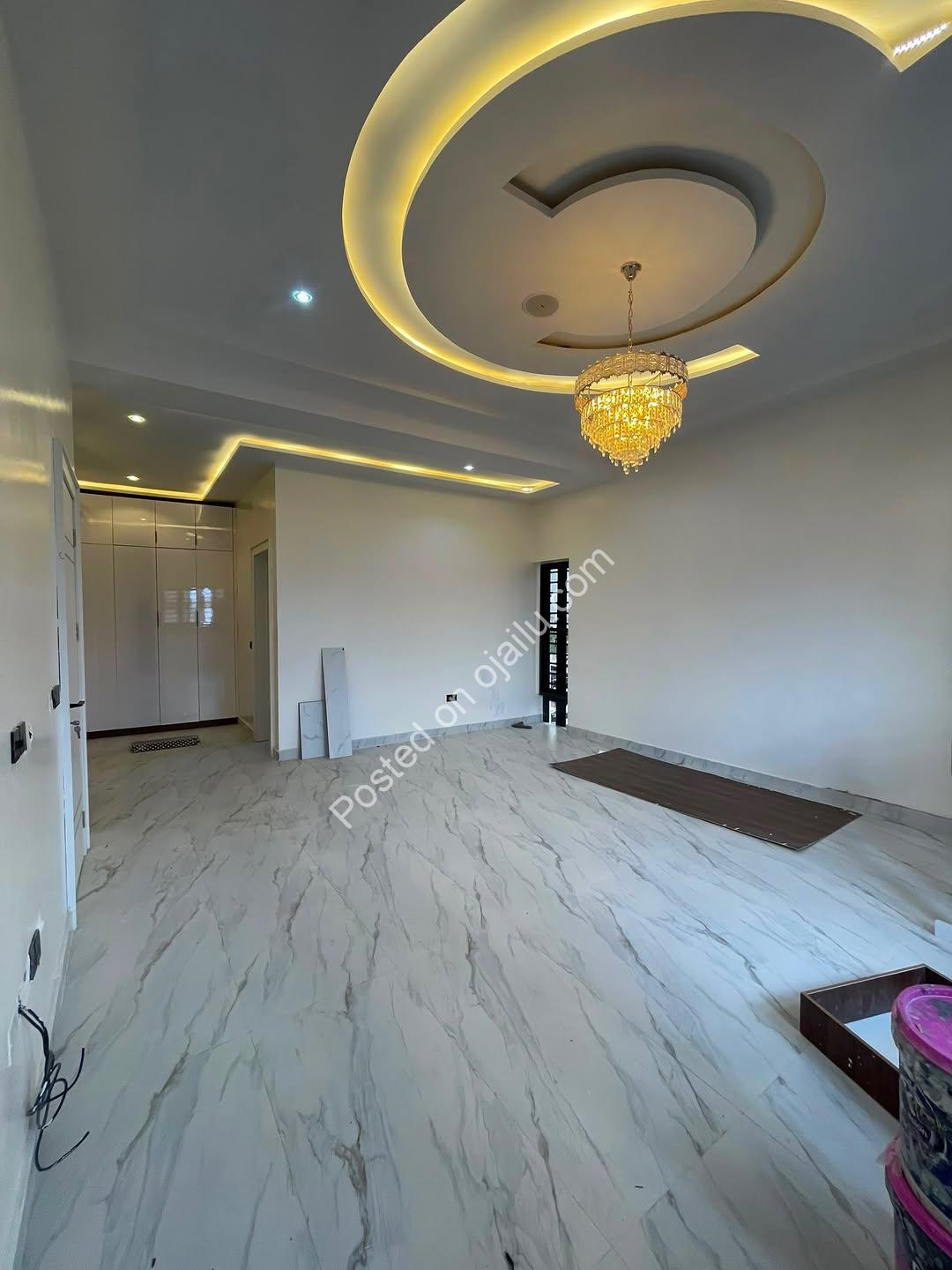 Ikate 4-Bed Terrace Duplex: Flawless Finishes & Prime Address