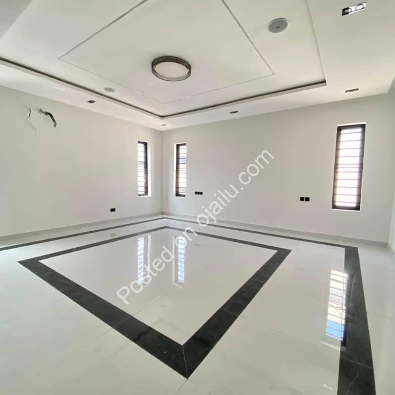 Brand New 5-Bed Duplex with BQ in Chevron