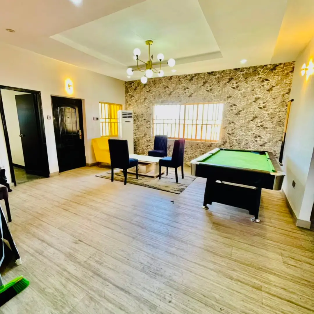 Your Elevated Sanctuary Awaits: Premium 3-Bed in Lekki Phase 1