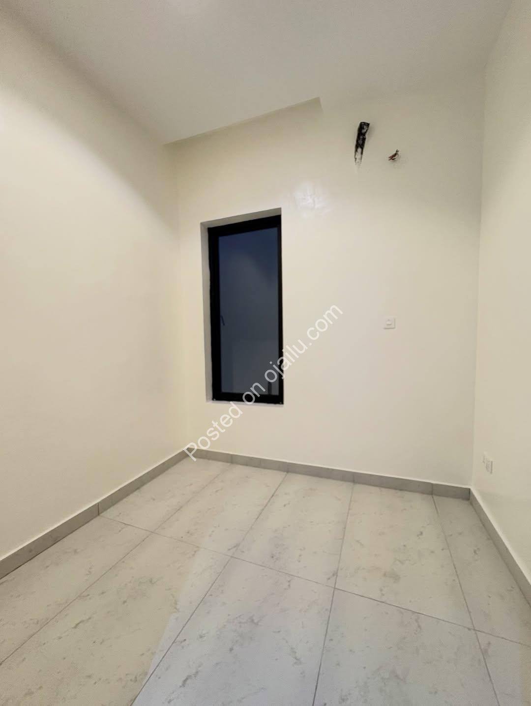 Brand New 5BR Duplex with Cinema & Gym