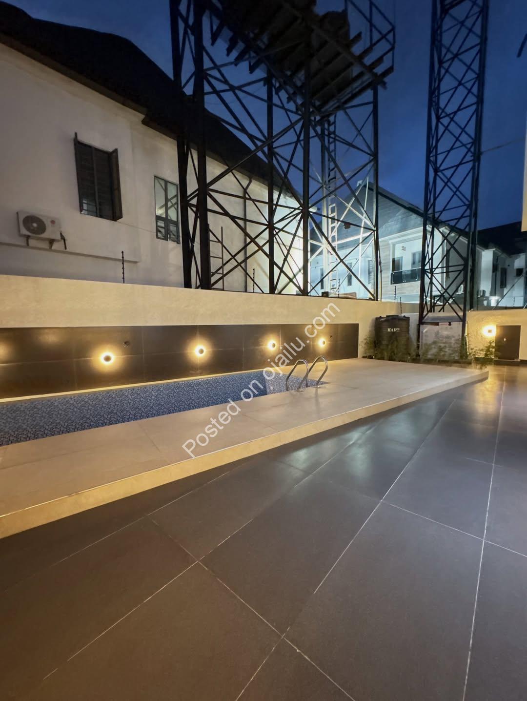 Brand New 5BR Duplex with Cinema & Gym