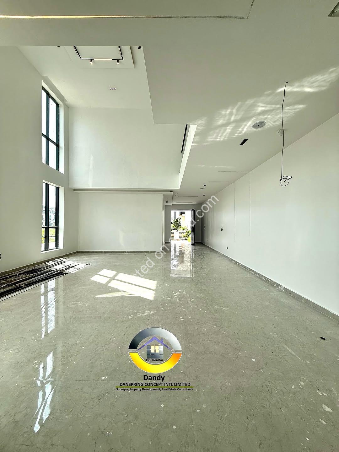 Elevator & Cinema: 5-Bed Lekki Duplex