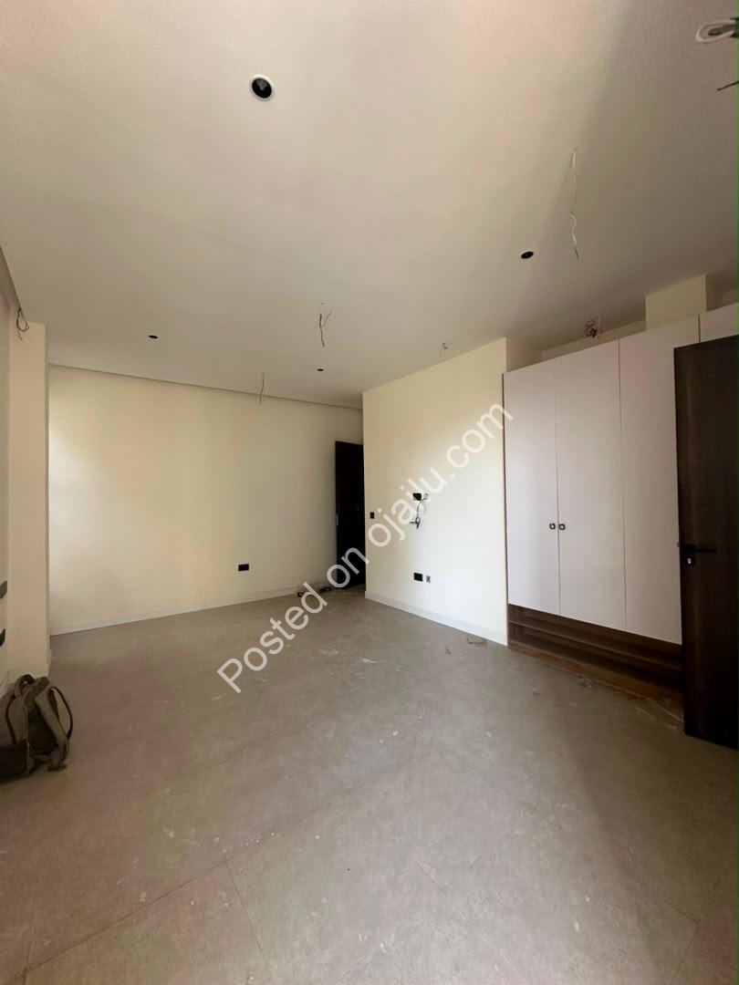 Own Ikate’s Finest: Poolside Penthouse & More