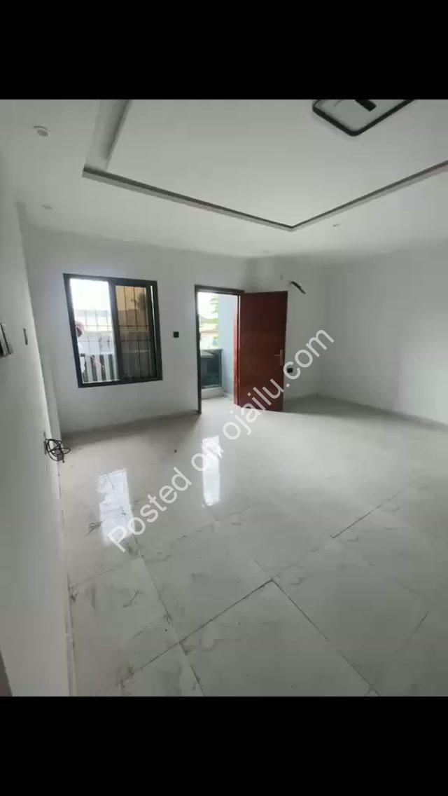 Newly Built 2-Bed in Lekki Phase 1 – Pristine & Move-In Ready
