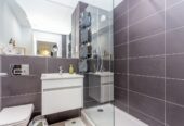 Private Patio & Parking: Stunning 2-Bed Leith Flat Below Value