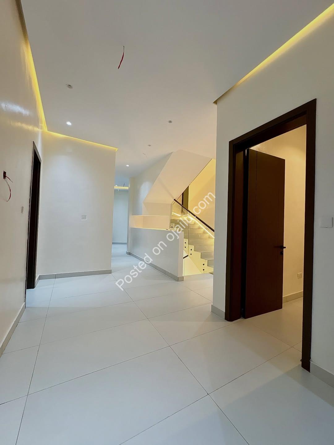 Brand New 5BR Duplex with Cinema & Gym