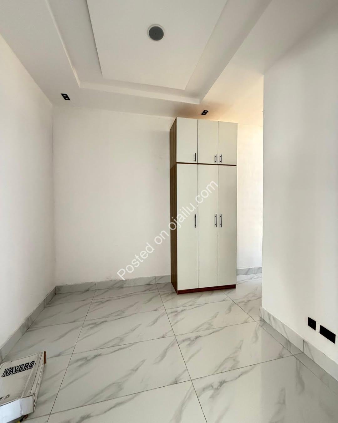 Sophisticated 2BR Penthouse, Chevron Lekki – ₦120M