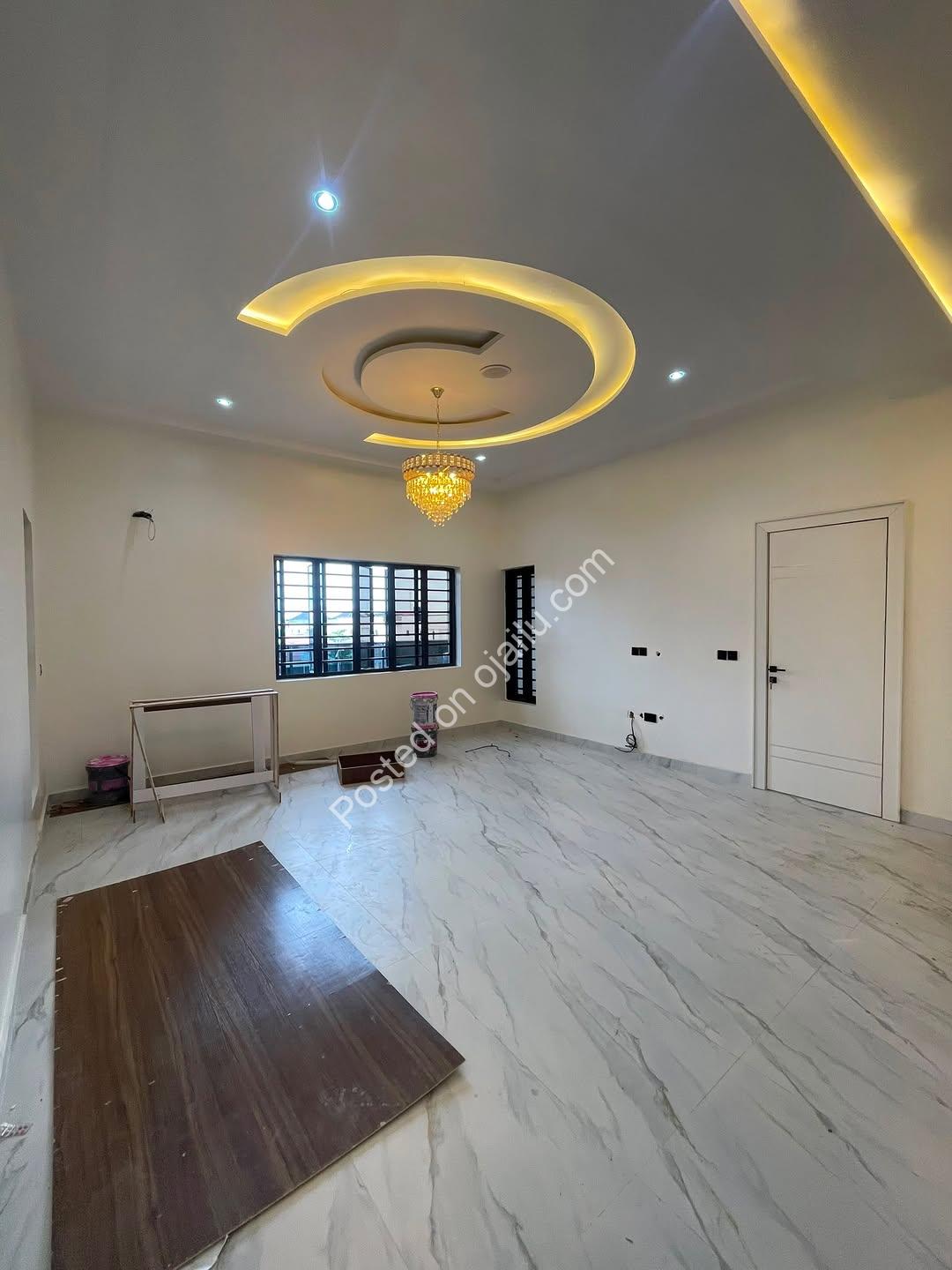 Ikate 4-Bed Terrace Duplex: Flawless Finishes & Prime Address