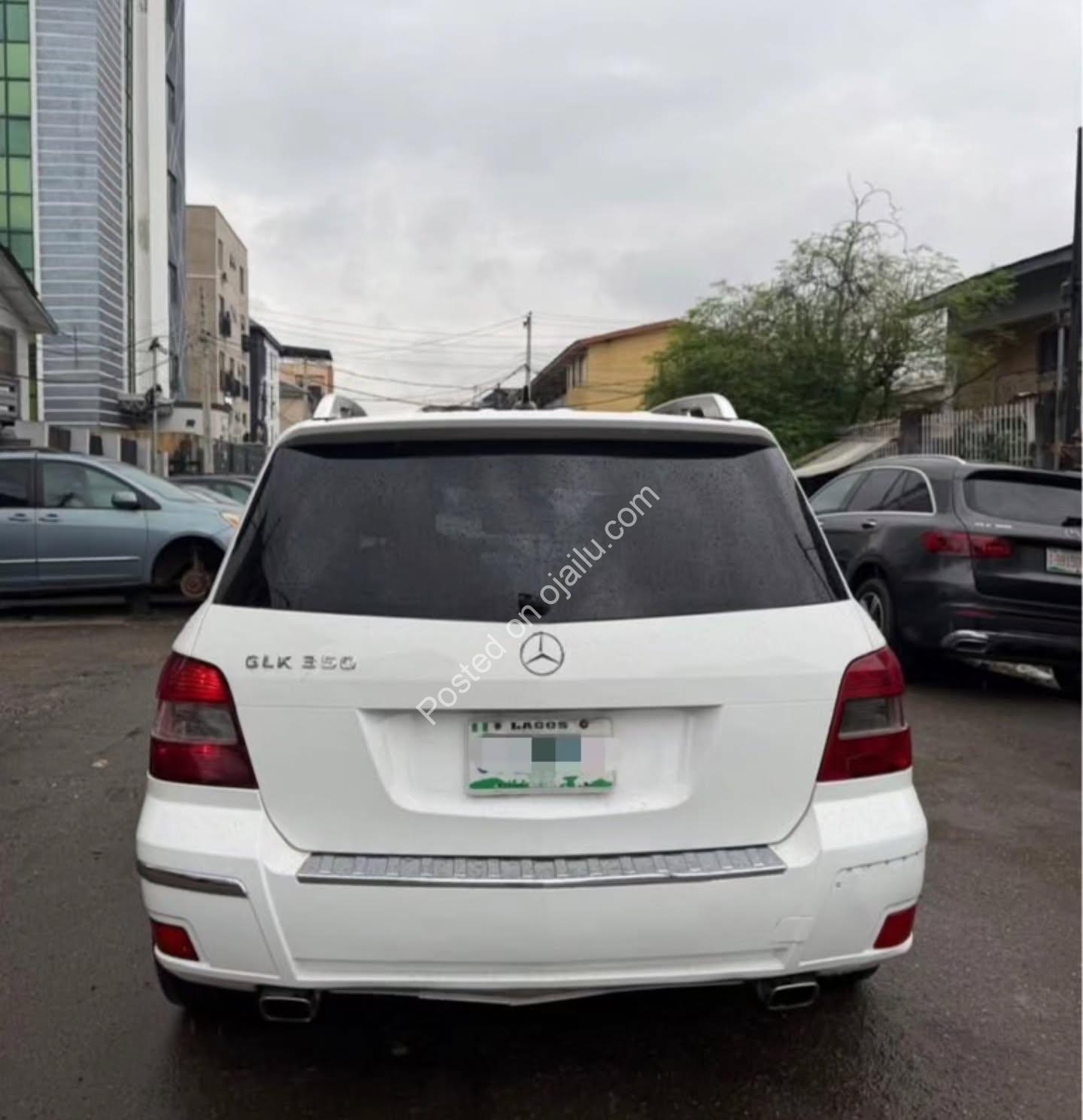 “Premium 2011 Mercedes GLK 350 – Clean, Registered, & Ready to Roll! Only 10M”