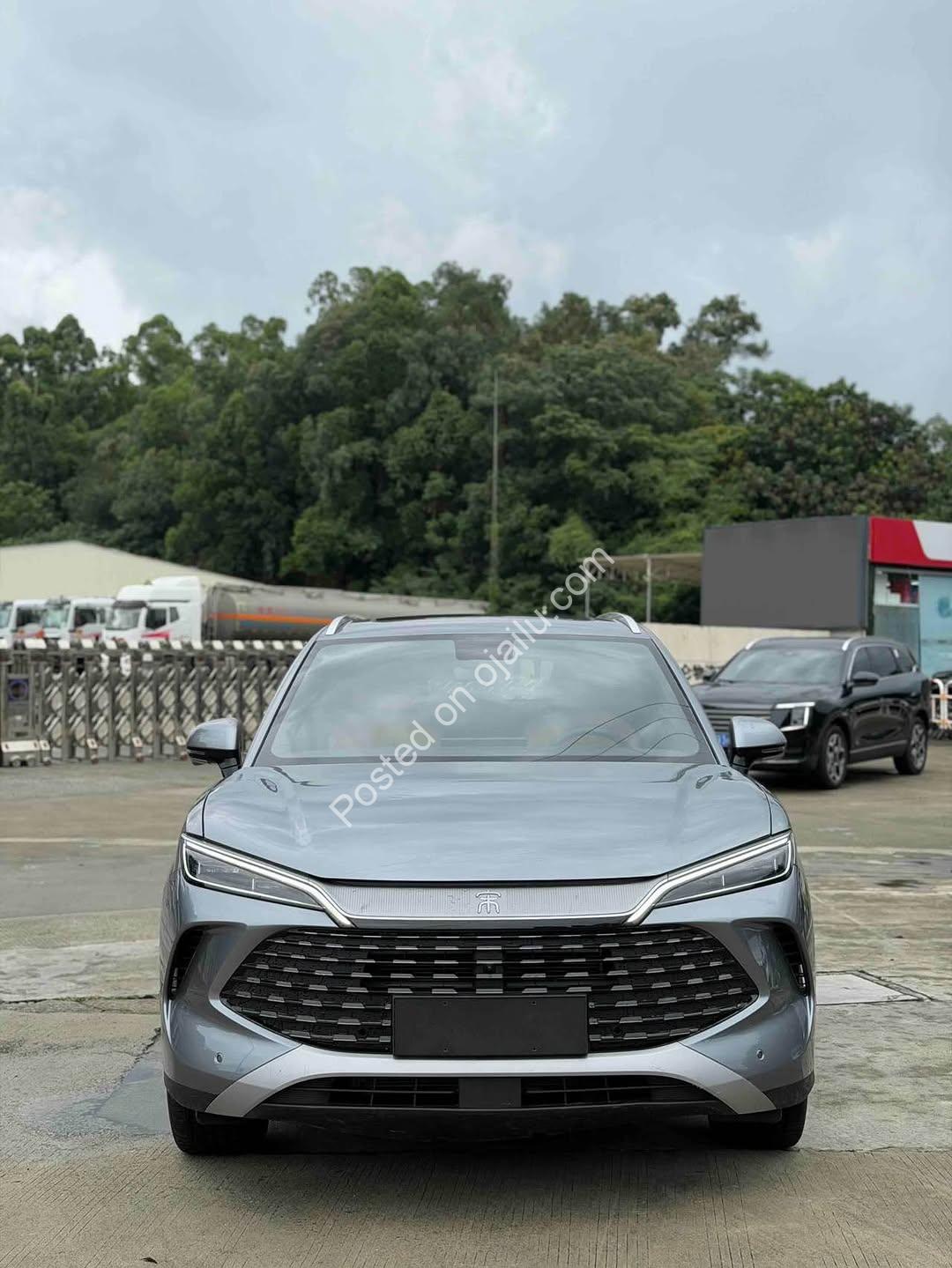 1300KM Range, Zero Worries!   BYD Song L DM-i – Priced at ₦33M (Delivered).