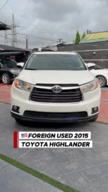 2015 Toyota Highlander: 8-Seat Family Comfort