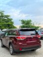 2015 Toyota Highlander LE: Pristine & Reliable 7-Seater!