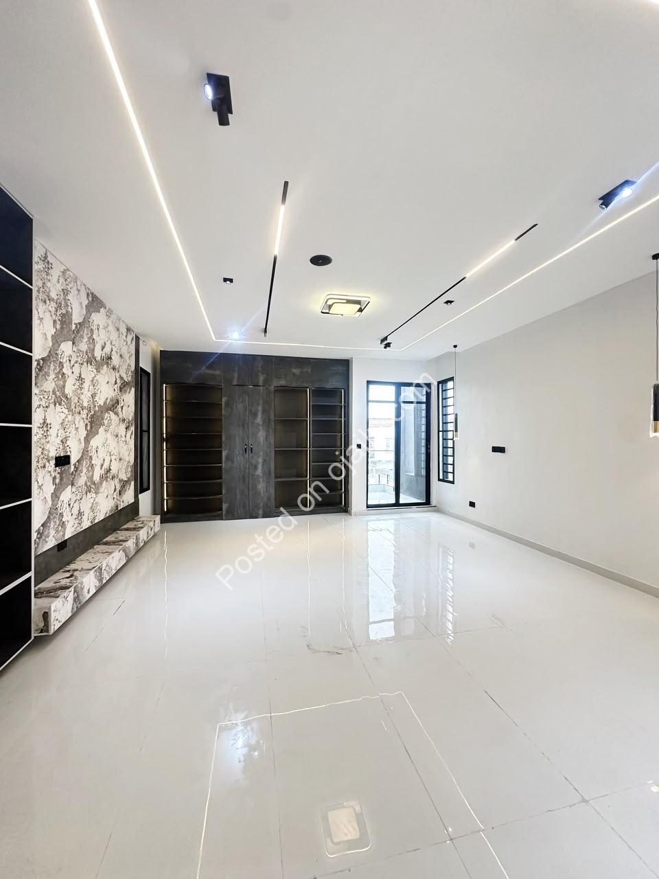 Ikota’s Finest: 5-Bed Duplex with Pool & BQ – ₦380m