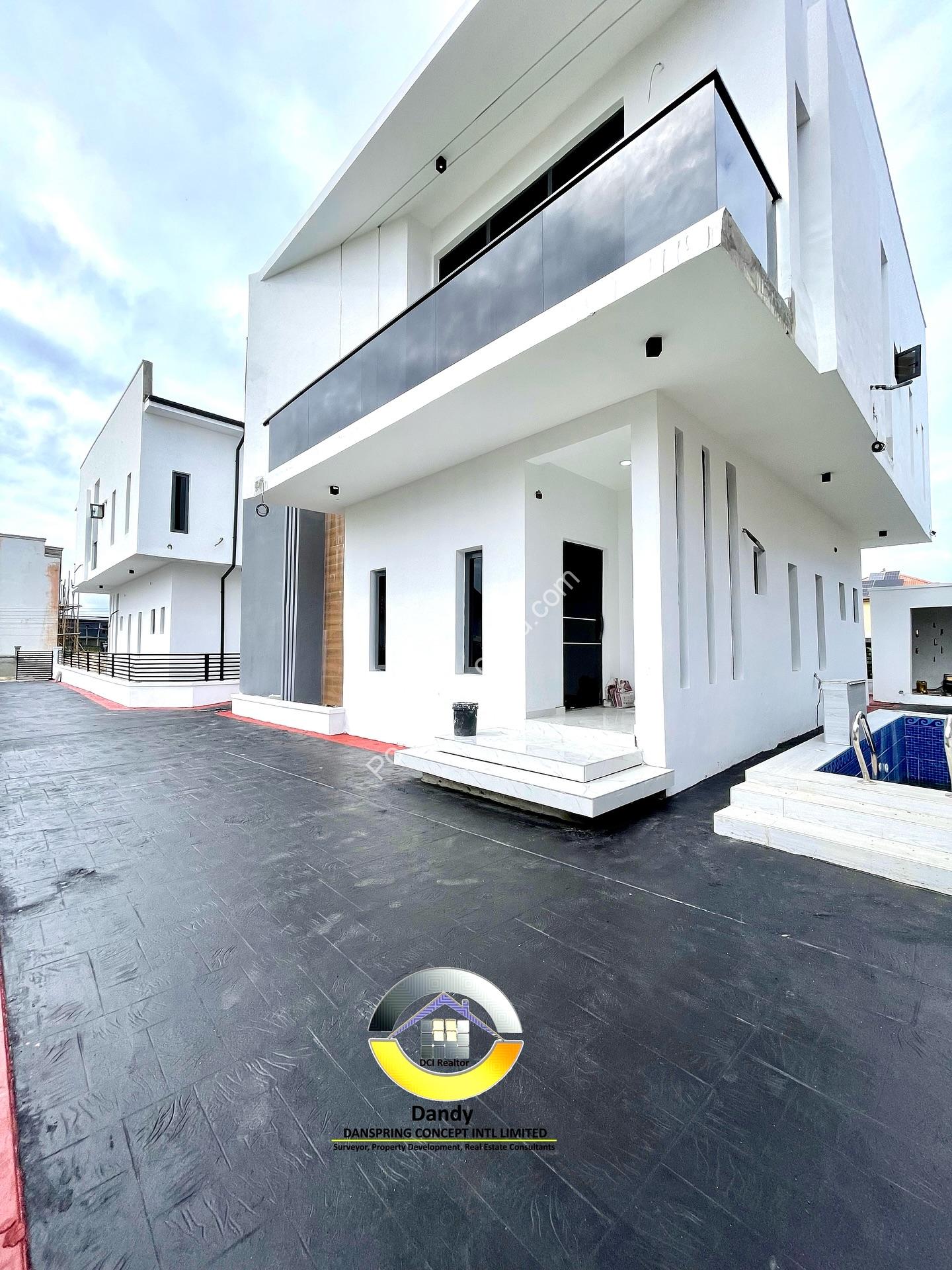Brand New 5-Bed Duplex with Pool & Fountain in Sangotedo