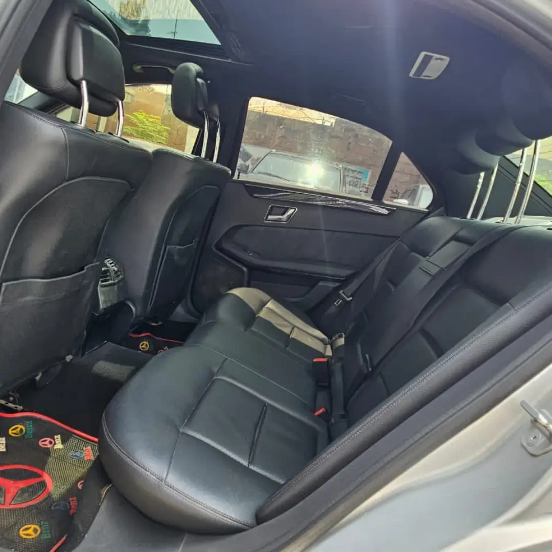 “2010 Benz E350: Factory Engine & Gear, Panoramic Sunroof – 100% Perfect!  “
