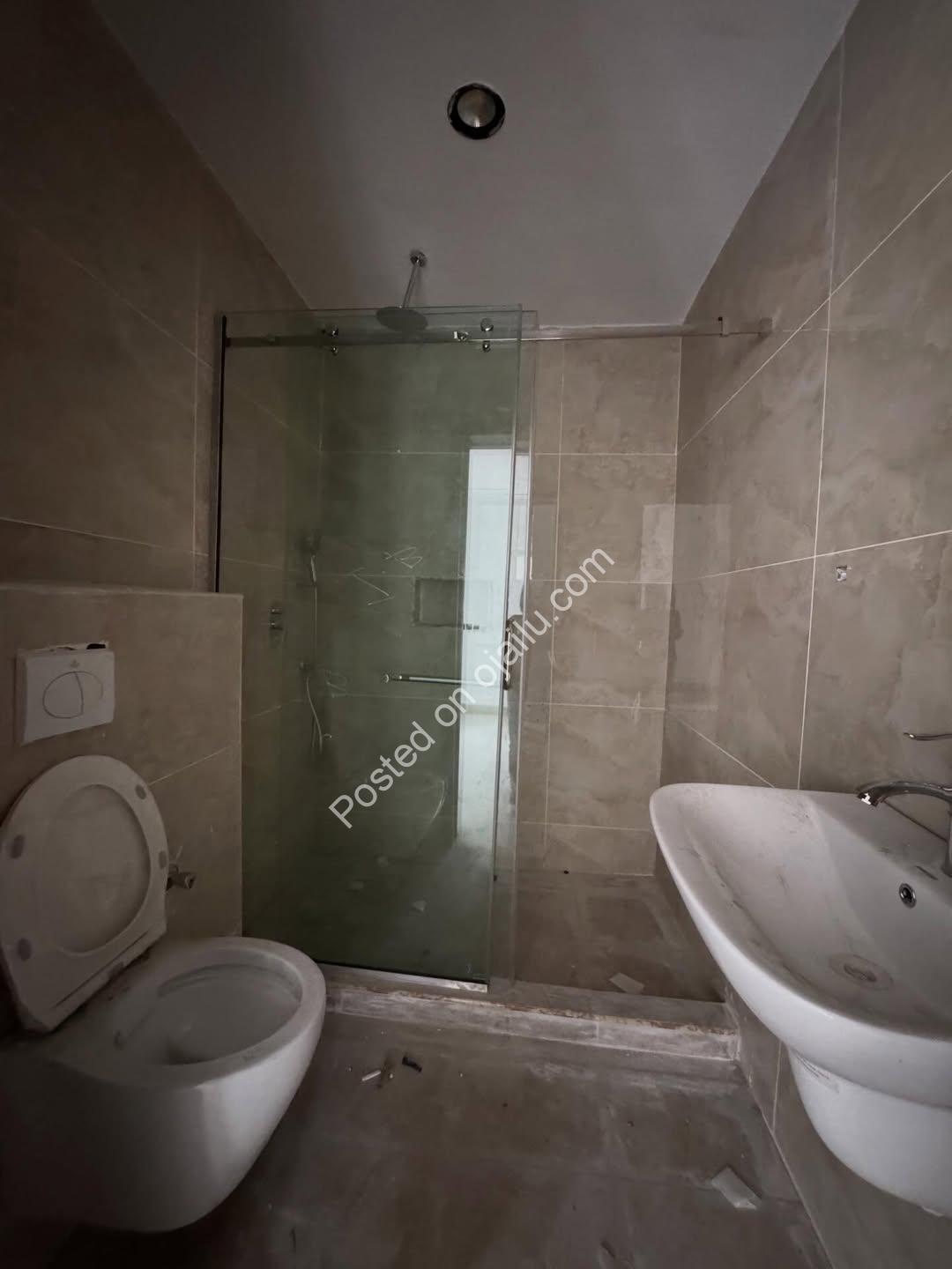 Newly Built Ikate Lekki Gem with Pool & Gym  ‍♂️