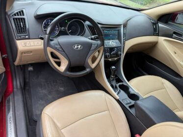 Red-Hot Hyundai Sonata – Smooth