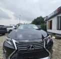 2017 Lexus ES 350: Accident-Free, 2026 Duty – 26M Only