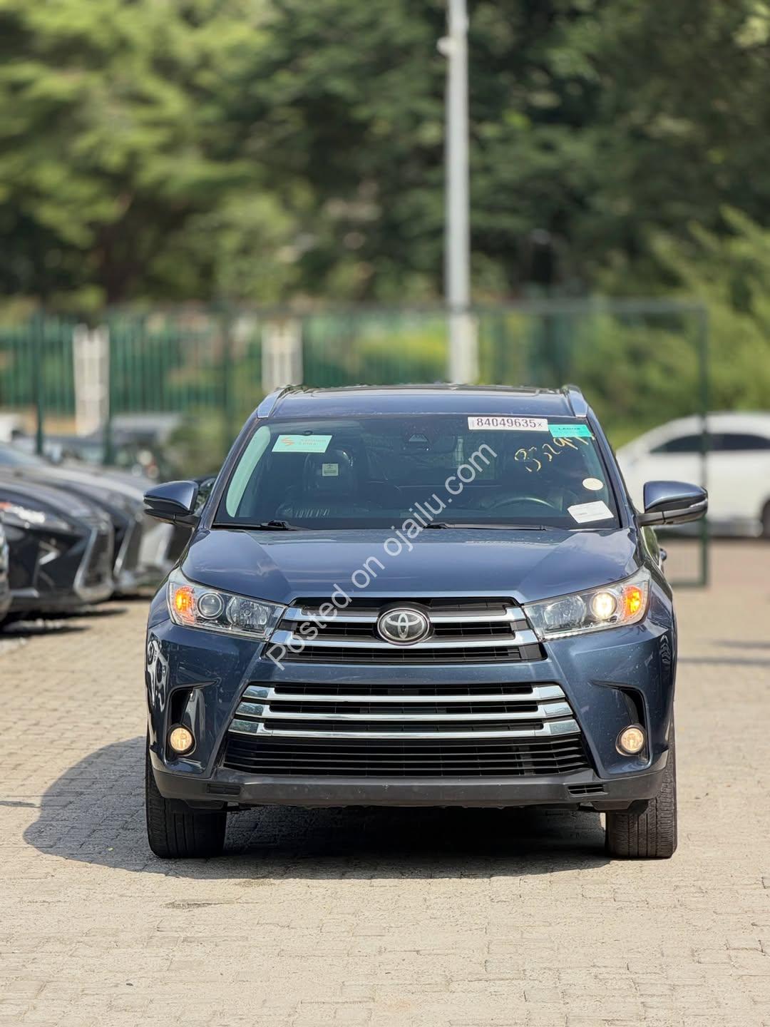 2018 Toyota Highlander Limited – Immaculate & Duty-Paid