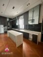 Move-In Ready: 5BR Duplex with Pool & Jacuzzi