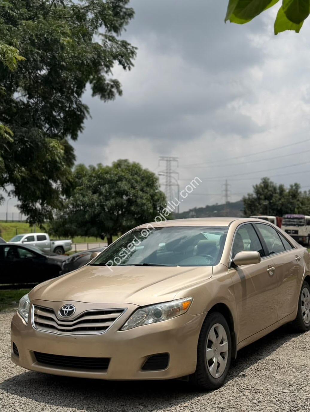 2010 Toyota Camry LE – Pristine & Import-Ready