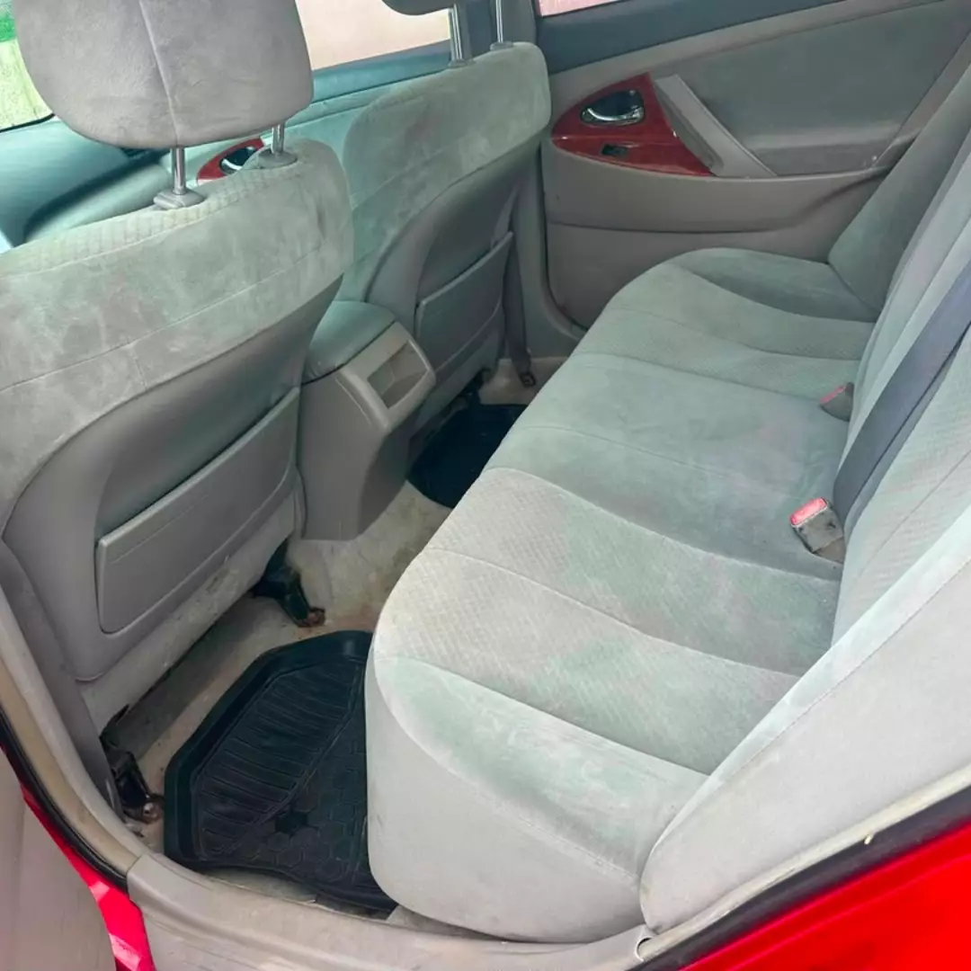 2008 Toyota Camry Sunroof: Clean & Priced to Sell
