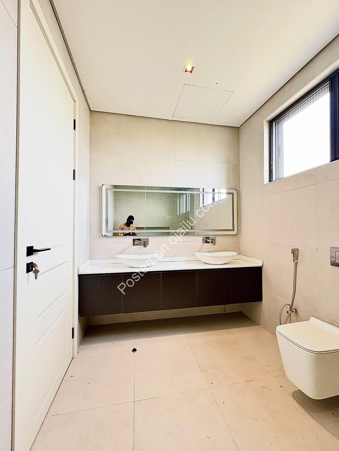 Brand New Lekki Phase1 Duplex with Cinema & Pool