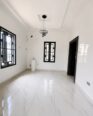 5-Bed Duplex in Lifecamp: Space & Elegance Await