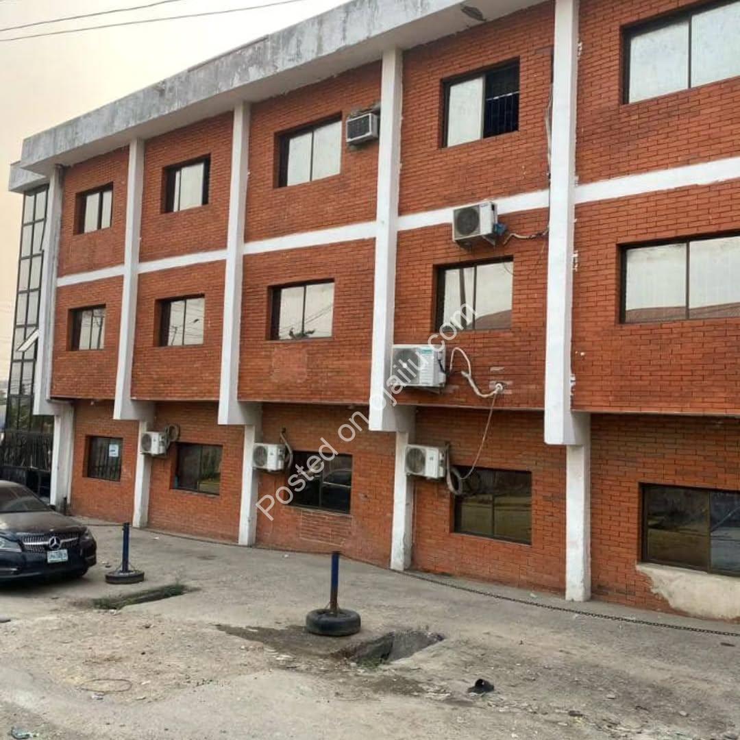 Prime Commercial Space on Kudirat Abiola Way