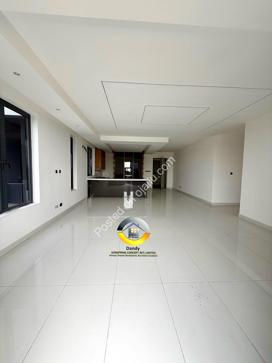 Brand New 2BR in Lekki Phase 1 – Elevator, Pool & Gym Included
