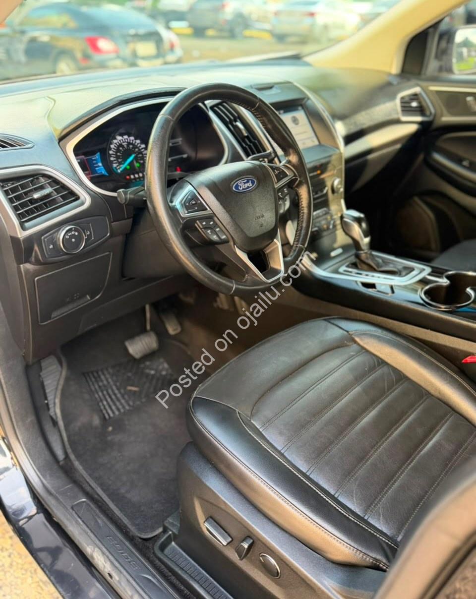 2018 Ford Edge: Keyless, Cooled Seats, LED – 15M