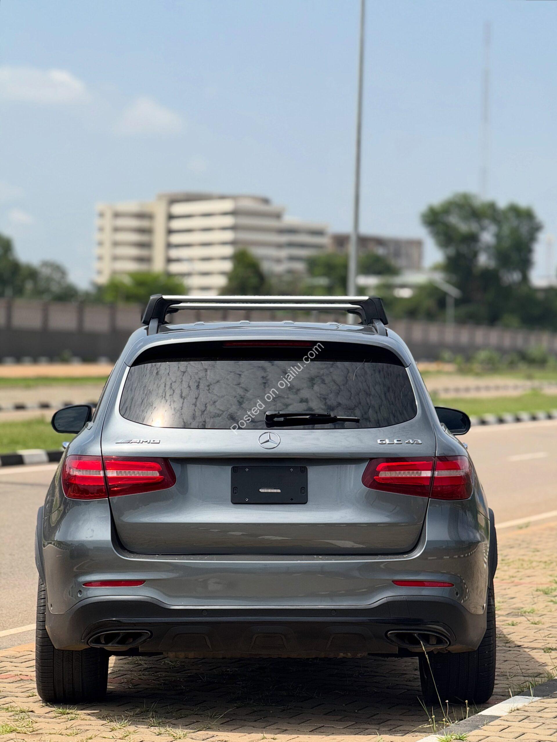2018 AMG GLC43: Twin-Turbo V6 Power