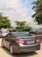 “2010 Toyota Camry SE: Keyless, Sunroof, Alloys, Genuine Duty – 11.6M”
