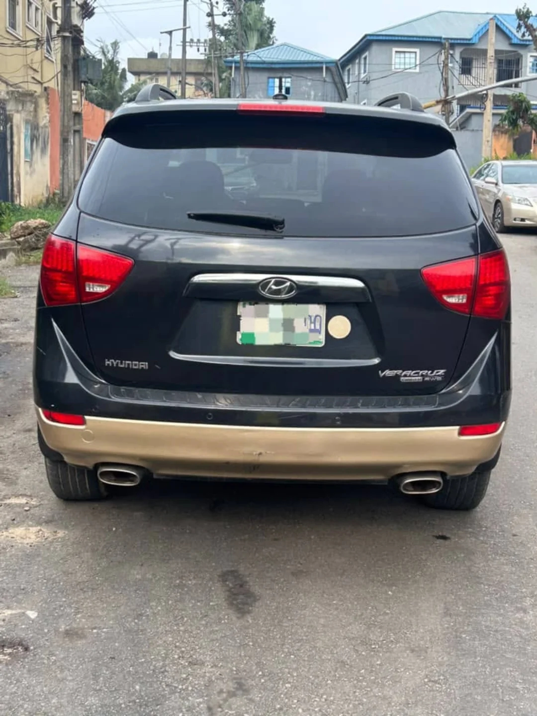 2008 Hyundai Veracruz: Turnkey 7-Seater V6 with Sunroof