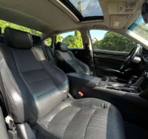 2018 Honda Accord: Sunroof