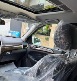 2013 Mercedes ML350: Clean